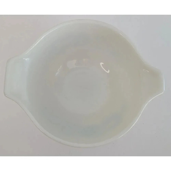 Vintage Cinderella Pyrex Corning Mixing Bowl # 441 Homestead, 750 ml‎ - Picture 5 of 8
